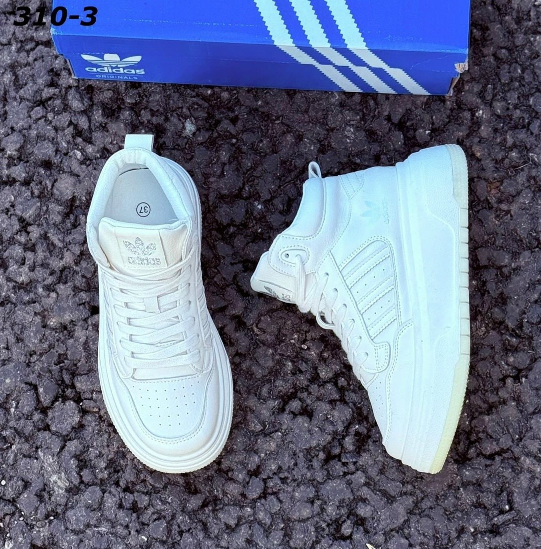 кроссовки женскиe,кроссовки adidas,,стильные кроссовки,кроссовки кеды