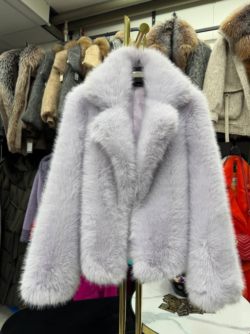 женская куртка из искусственного меха,куртка из искусственного меха,женская шуба,шубка,меховое пальто