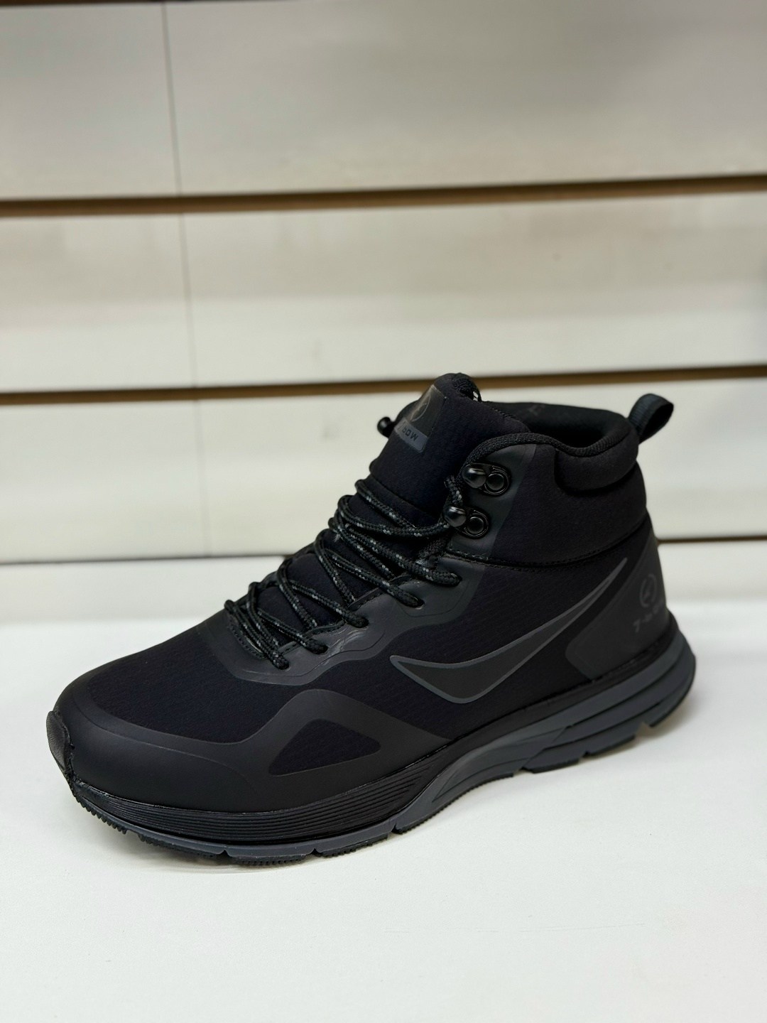 кроссовки,зимние кроссовки nike,кроссовки зимнее,мужская  кроссовки,мужские кроссовки