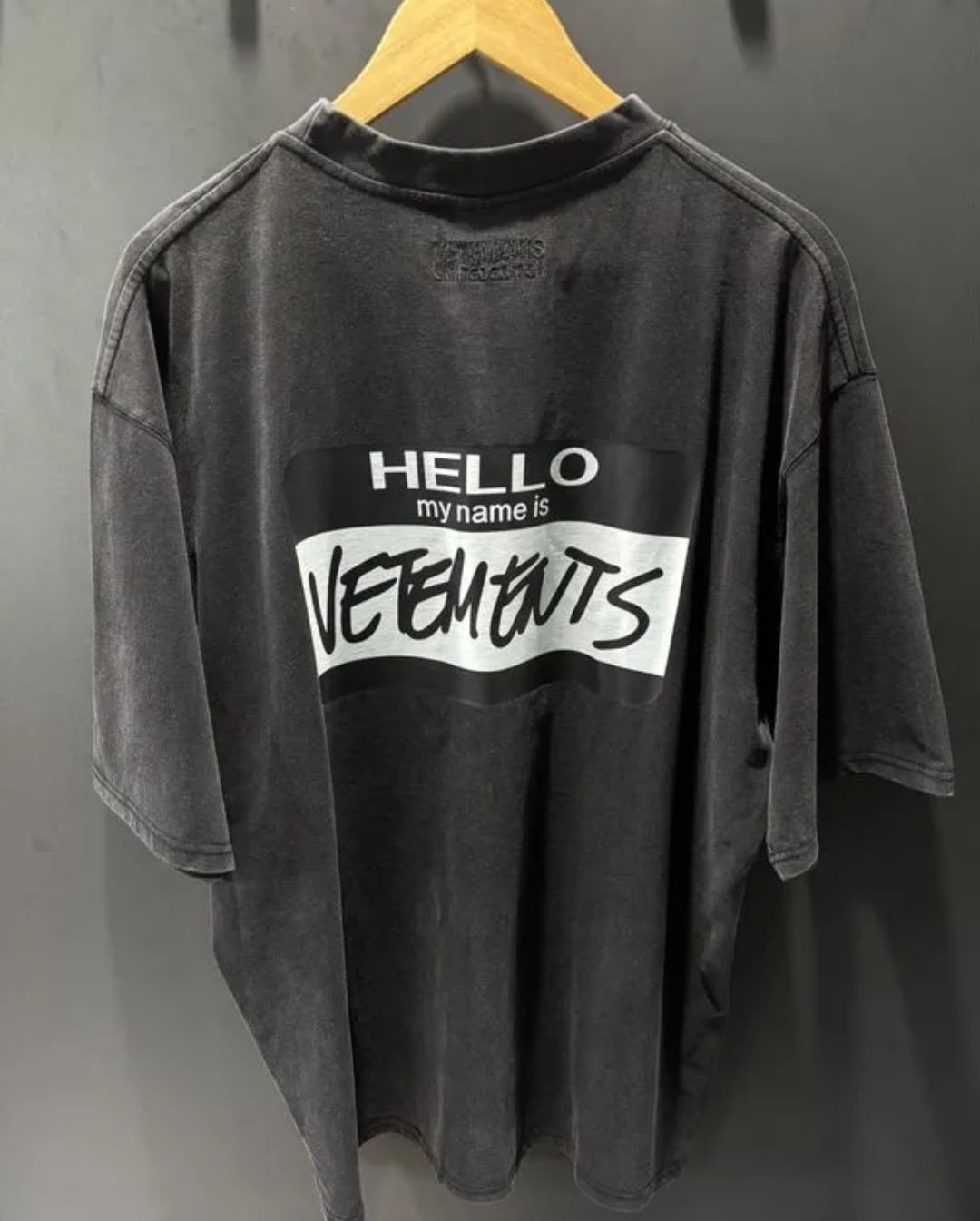 футболка vetements my name is,футболки vetements,vetements limited edition,vetements limited edition футболка,оверсайз футболка vetements