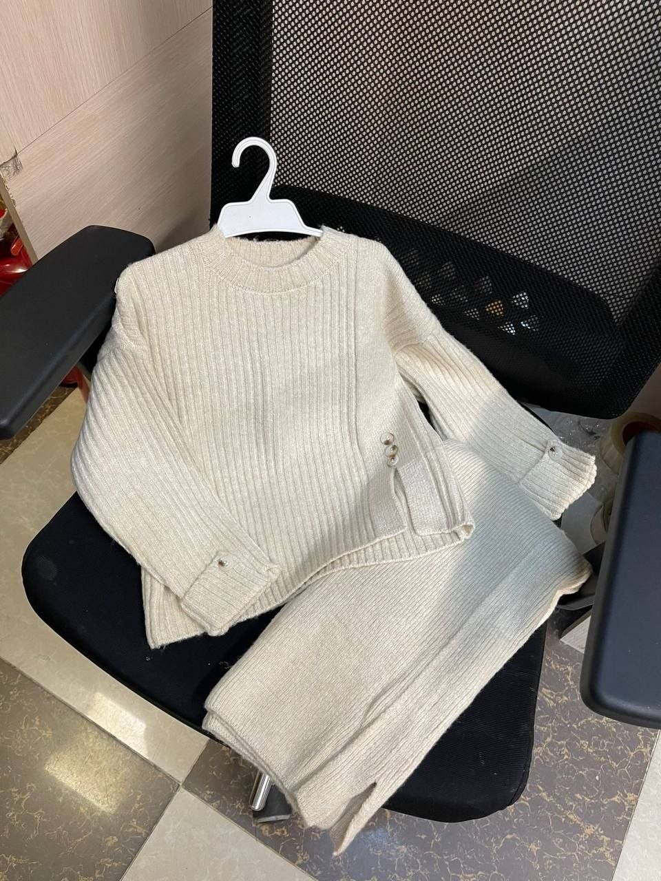 костюм детский теплый,свитер для девочек,костюмы для девочки,брюки вязаные,вязаные костюмы