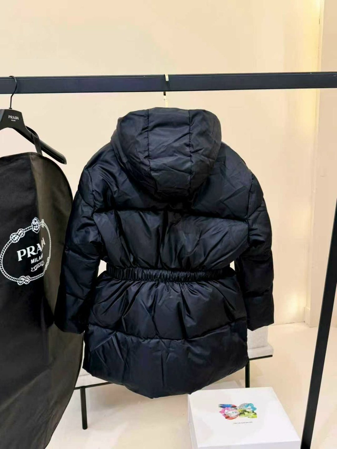 пуховик prada женский,пуховик prada,куртка пуховик,пуховик прада,куртка prada