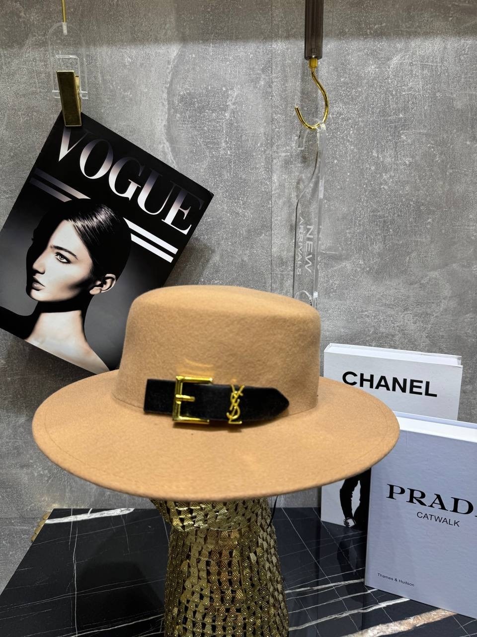 prada шляпа,женская шляпа,шляпа prada женская соломенная,шляпа модная,шляп