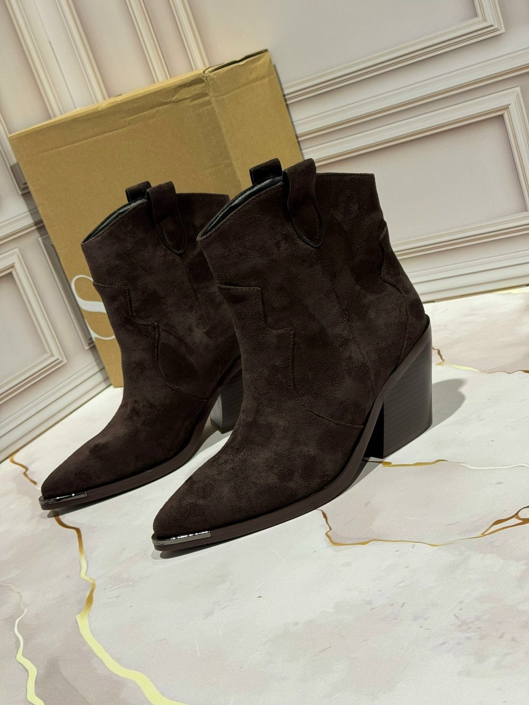 ,казаки замшевые эконика,замшевые казаки,сапоги казаки, женская