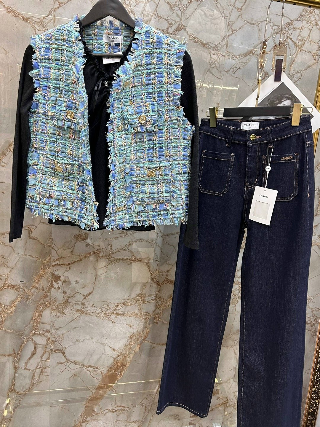 твидовая безрукавка женская,твидовая жилетка женская,твидовый жилет,жилетка твидовый,твидовый жилет женский