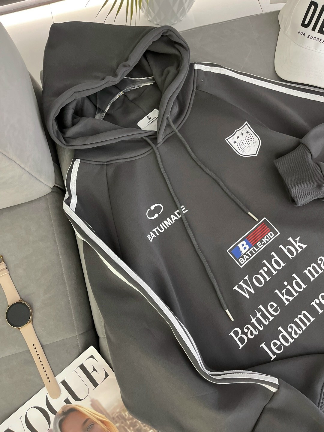 толстовка,модная толстовка,толстовка с капюшоном,свитшот с капюшоном,толстовка в стиле