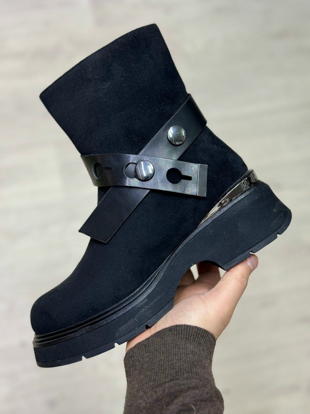 ,ботинки женские,полусапоги,сапожки,женская