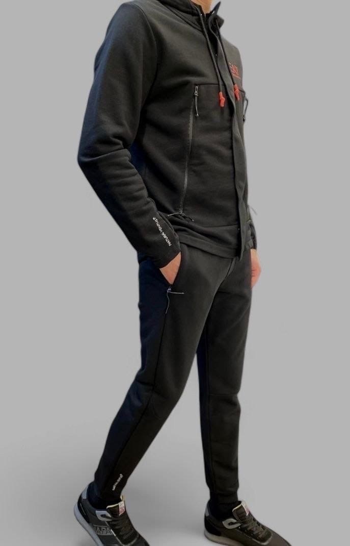 спортивный костюм армани мужской,костюм армани еа7,мужские спортивные костюмы,спортивный костюм армани,спортивные костюм