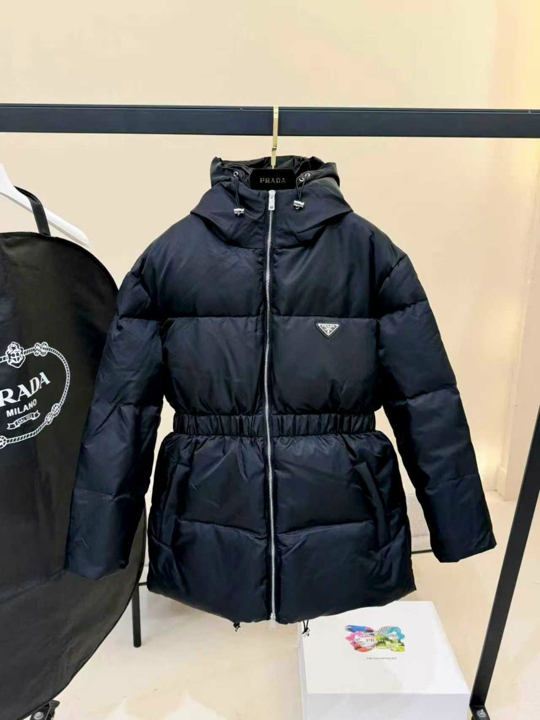 пуховик prada женский,пуховик prada,куртка пуховик,пуховик прада,куртка prada