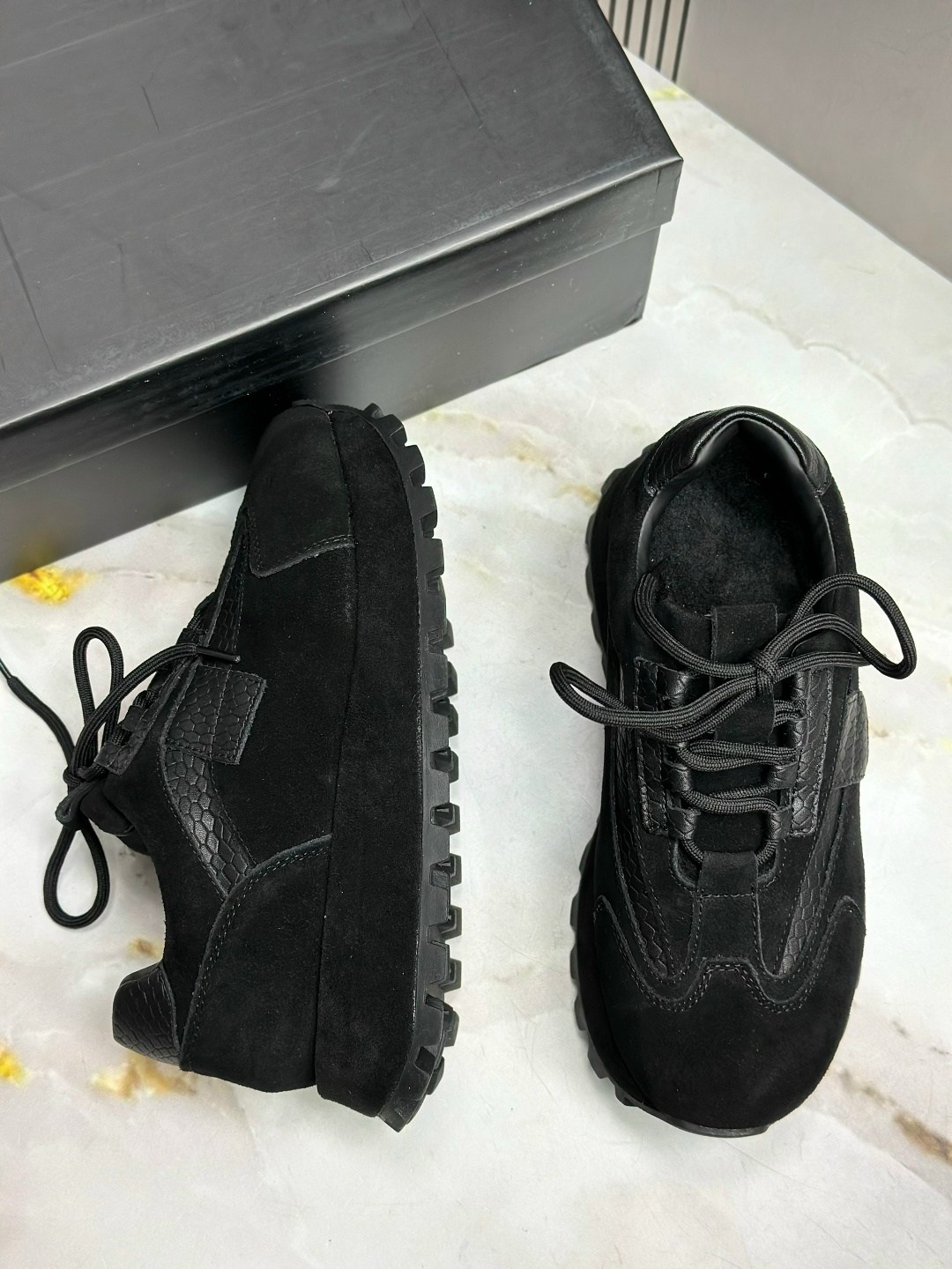 ,кроссовки замшевые,кроссовки женскиe,кроссовки для женщин,кроссовки коричневые женские