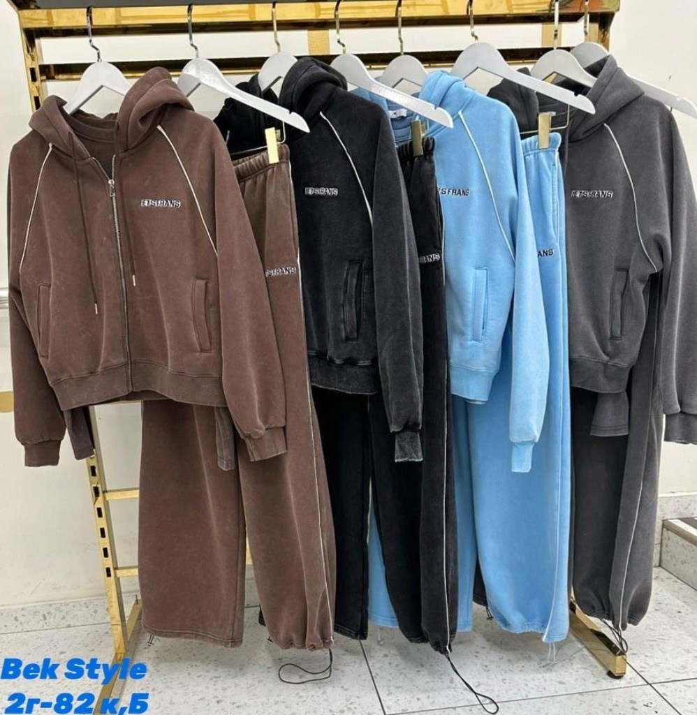 спортивные костюмы,костюм женские спортивные костюмы,костюм на флисе,стильные костюмы,женский спортивный костюм