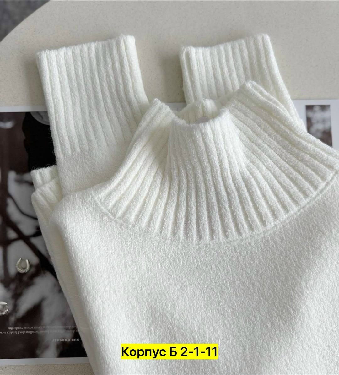 свитера женские,модные свитера,свитер оверсайз вязаный с горлом,свитер удлиненная,вязаный женский свитер