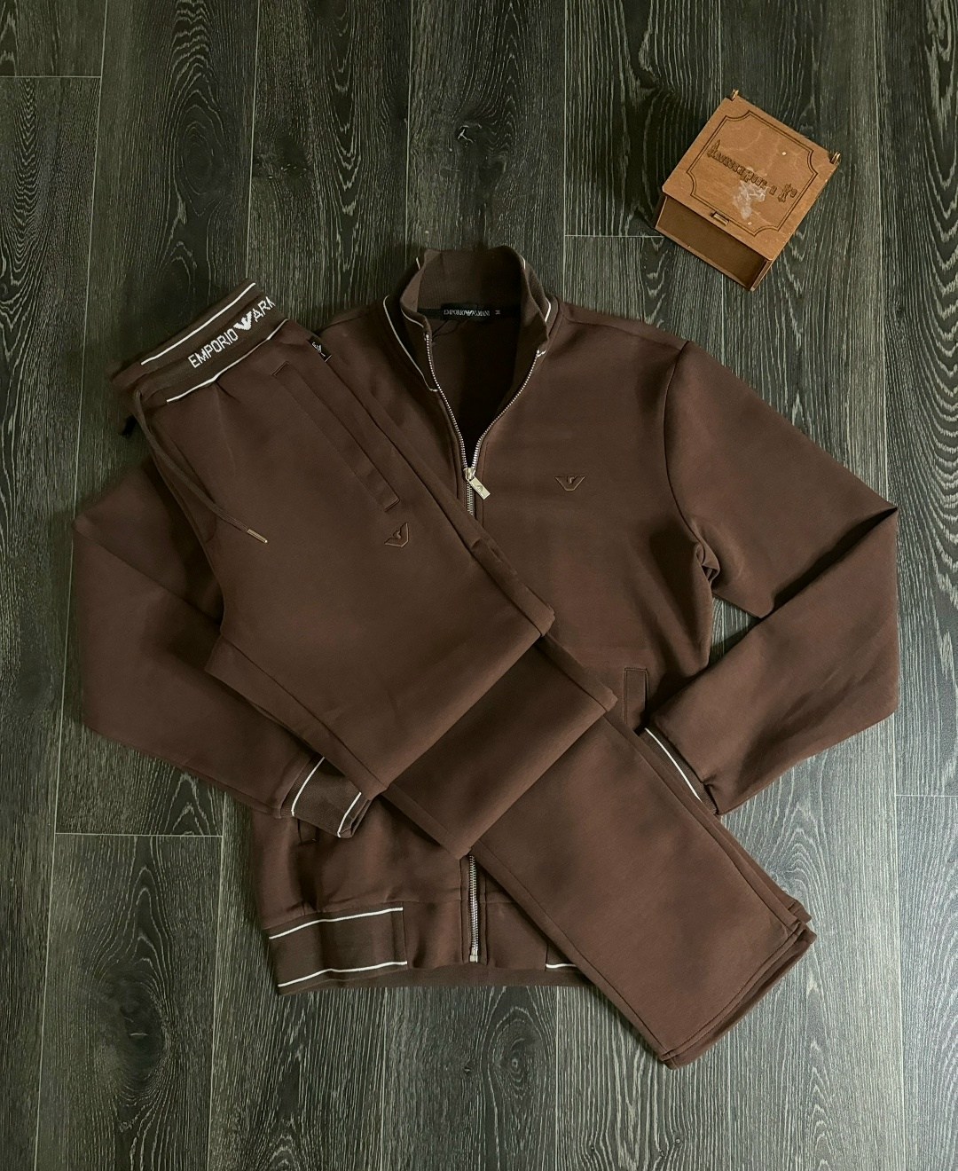 спортивный костюм armani,спортивные костюмы мужские,костюм спортивный,спортивный костюм stefano ricci