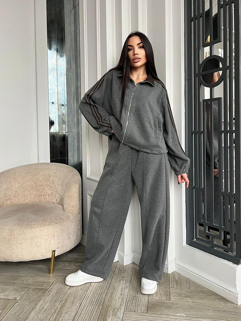 костюмы женские,стильные костюмы,трикотажные костюмы,спортивные костюмы женские,костюмы спортивные