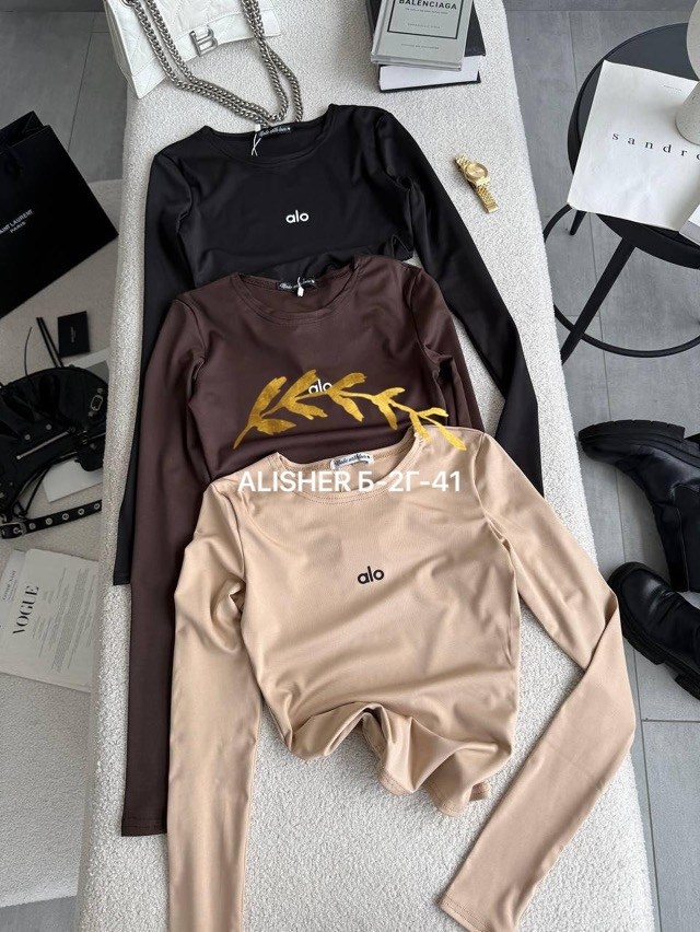 кофта женская,свитшот женская,одежда кофта,кофта свитшот,футболки женская