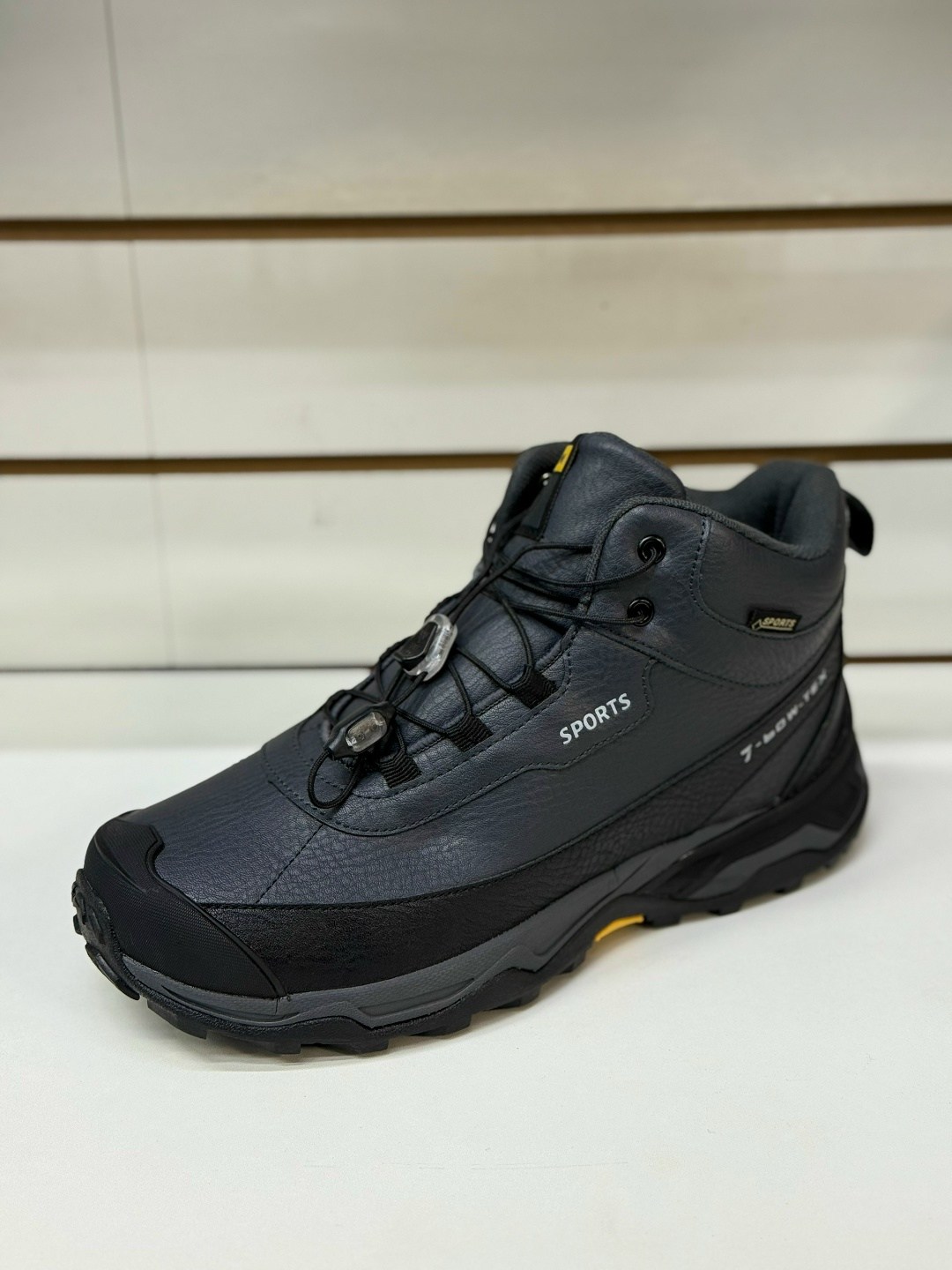 кроссовки зимние salomon,кроссовки,треккинговые ботинки,зимние кроссовки,кроссовки соломон