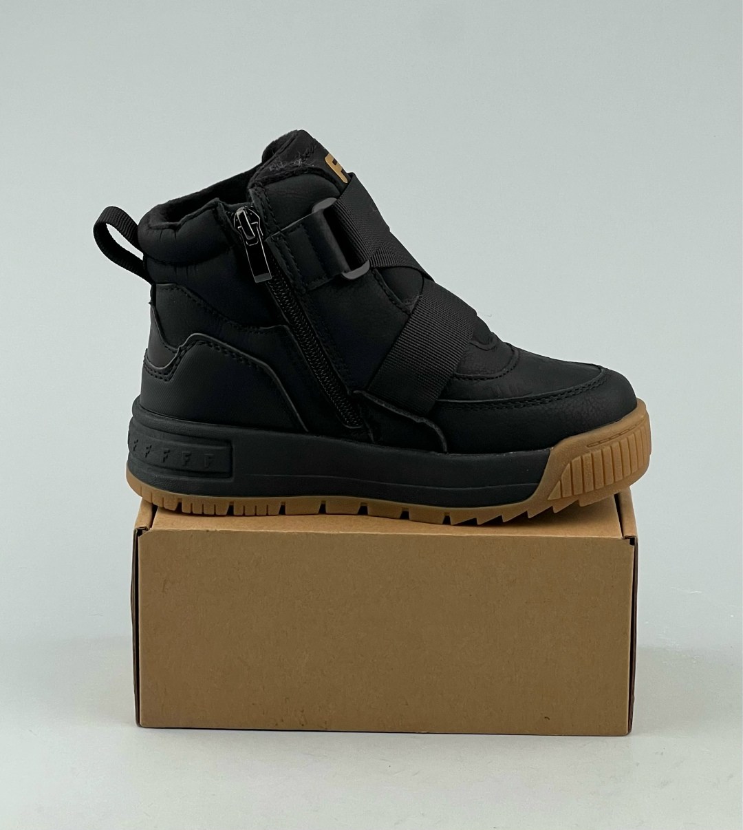 ,ботинки утепленные для мальчиков fila fil space,ботинки детские,утепленные ботинки,ботинки fila