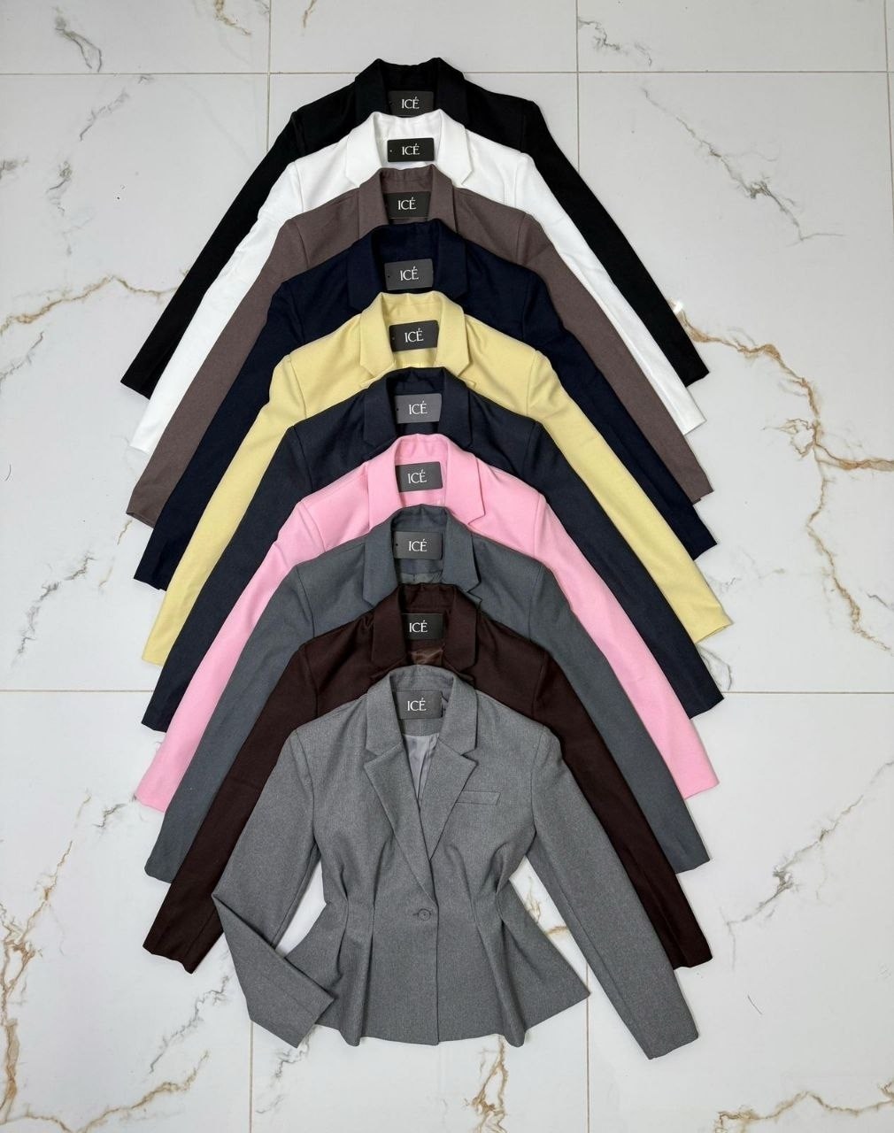 пиджак женский,пиджак классический,модные костюмы,пиджак,пиджак и жакет