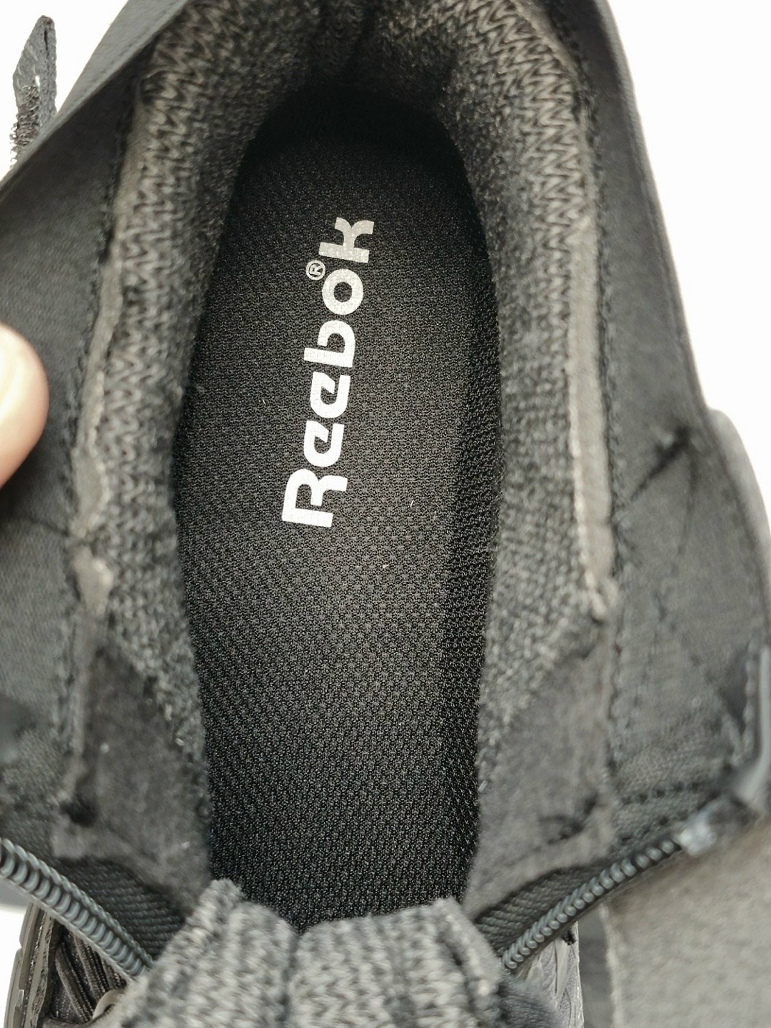 кроссовки мужские reebok zig kinetica ii edge,кроссовки reebok zig kinetica ii edge,кроссовки reebok zig kinetica 2 edge gore tex,зимние кроссовки reebok zig kinetica,кроссовки мужские reebok zig kine