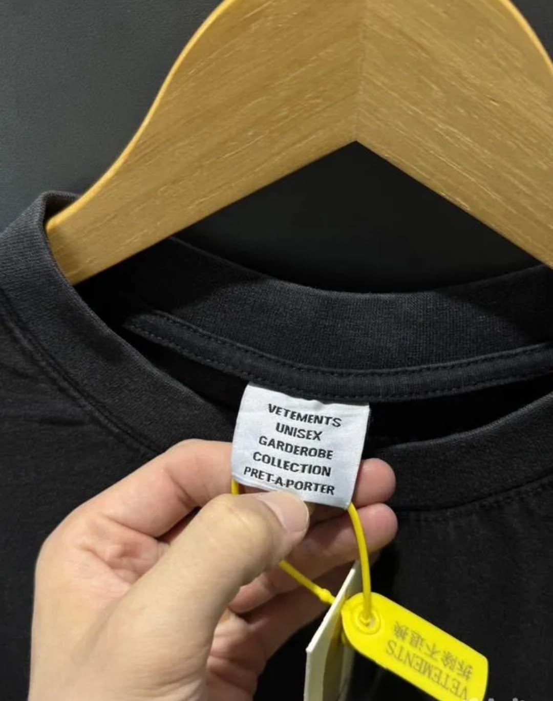 футболка vetements my name is,футболки vetements,vetements limited edition,vetements limited edition футболка,оверсайз футболка vetements