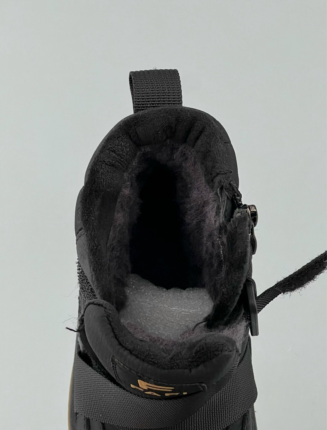 ,ботинки утепленные для мальчиков fila fil space,ботинки детские,утепленные ботинки,ботинки fila