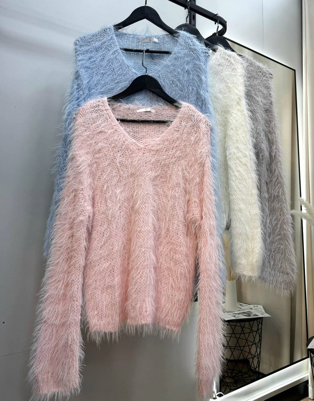 мохеровый свитер,розовый свитер,розовый мохеровый свитер,свитер из мохера,свитер пушистый