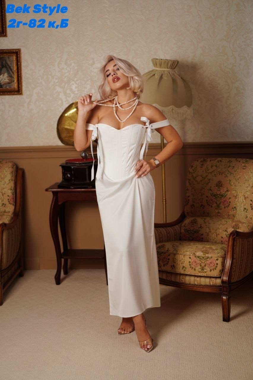 девушка,шикарное платье,платье идеальное,красивая блондинка,стильное платье