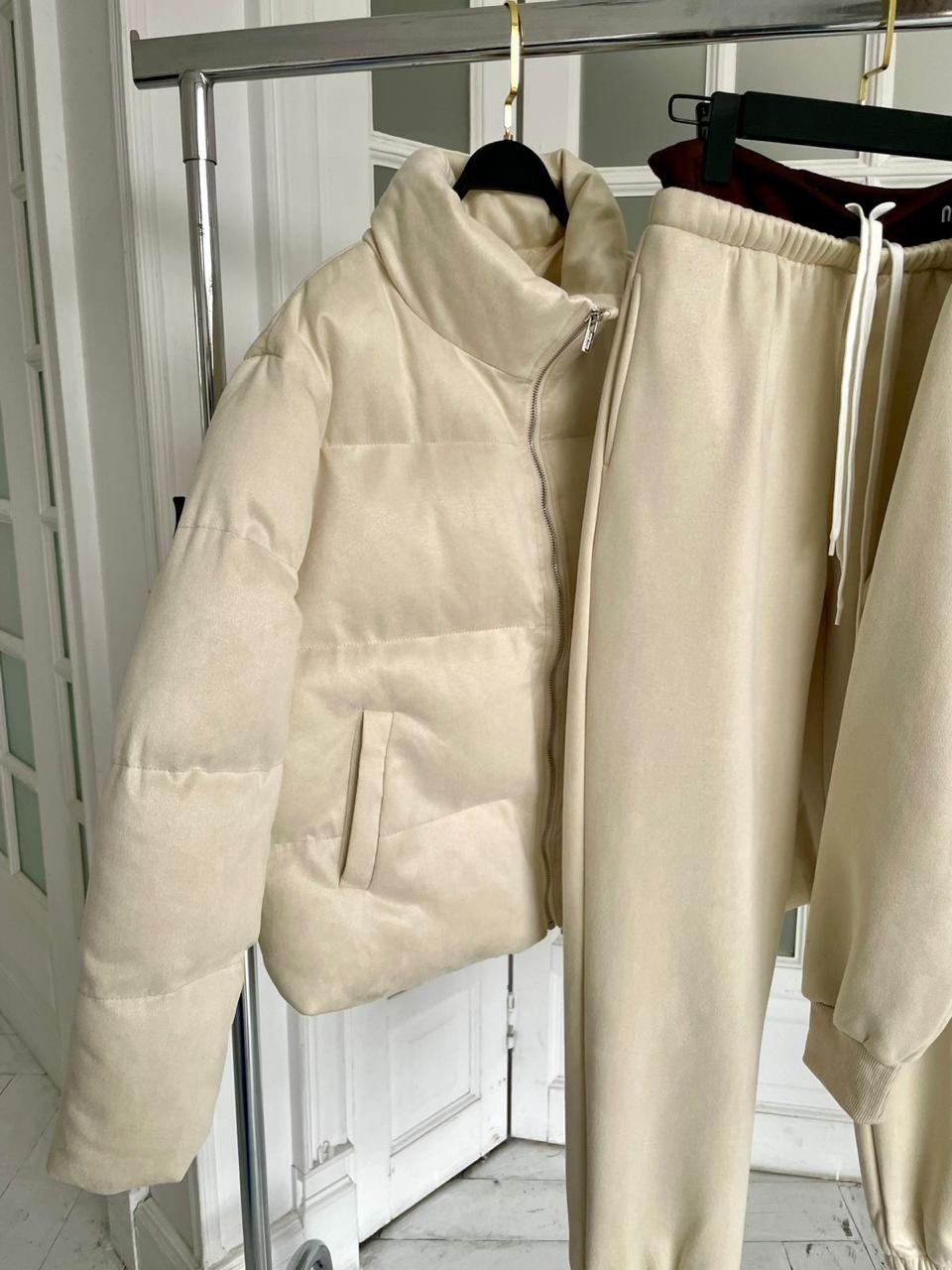 стильные куртки,стильные пуховики,модная куртка,костюм бежевый,демисезонная куртка