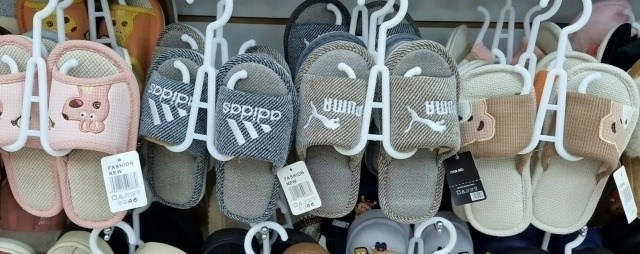 домашние тапочки женские,модные тапочки,домашние тапочки,тапки женские,плюшевые домашние тапочки