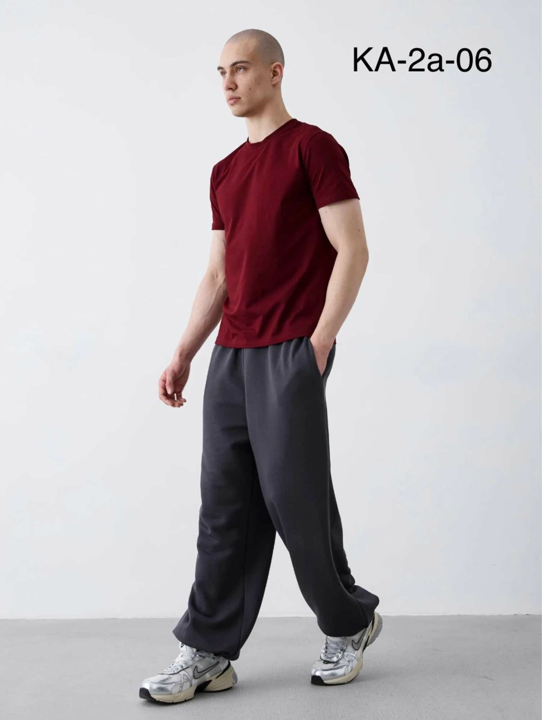 мужская футболка,футболка мужская бордовая,бордовая футболка,футболка однотонная мужская,базовая футболка