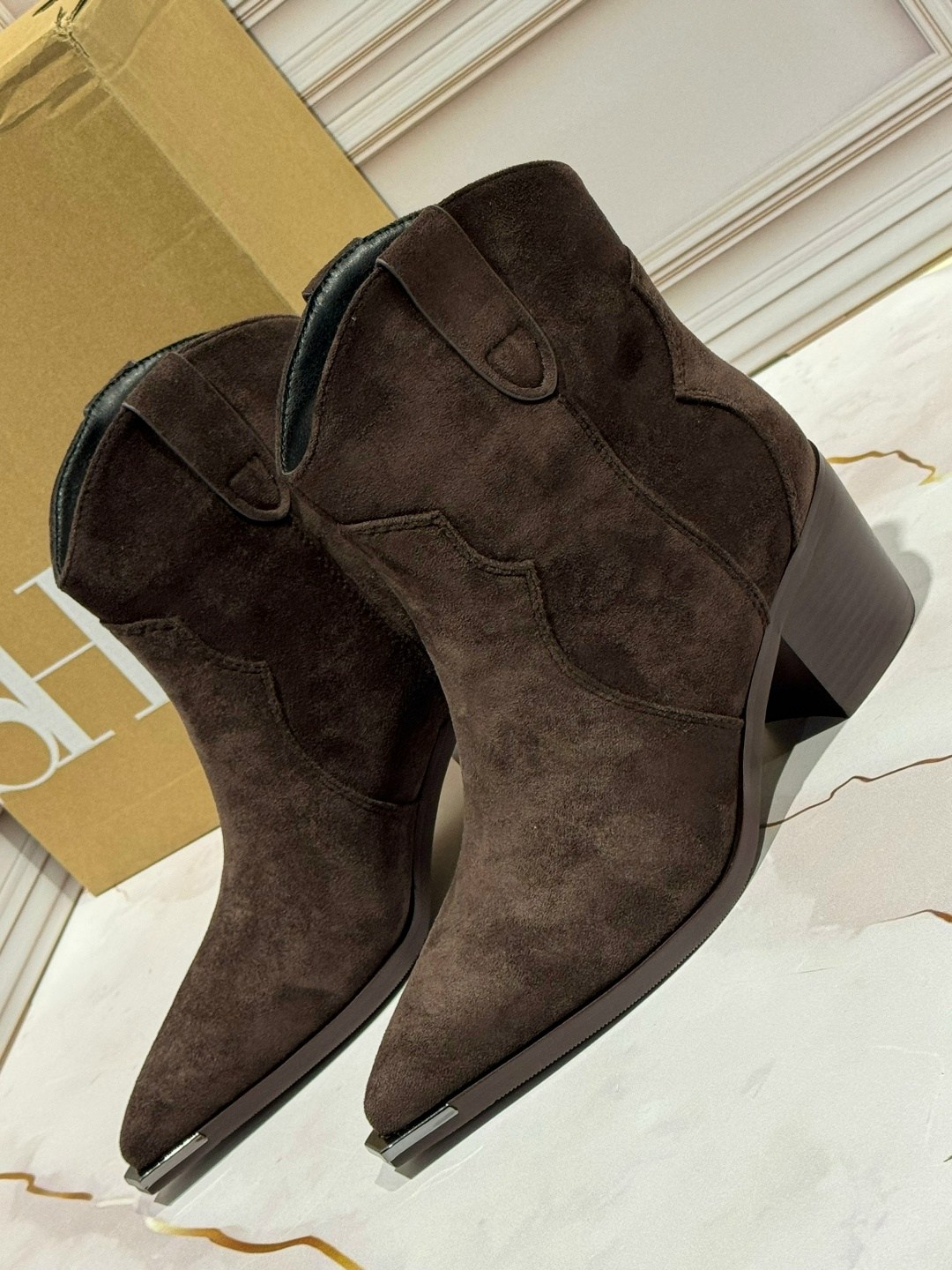 ,замшевые казаки,полусапоги,замшевые ботильоны,сапоги казаки