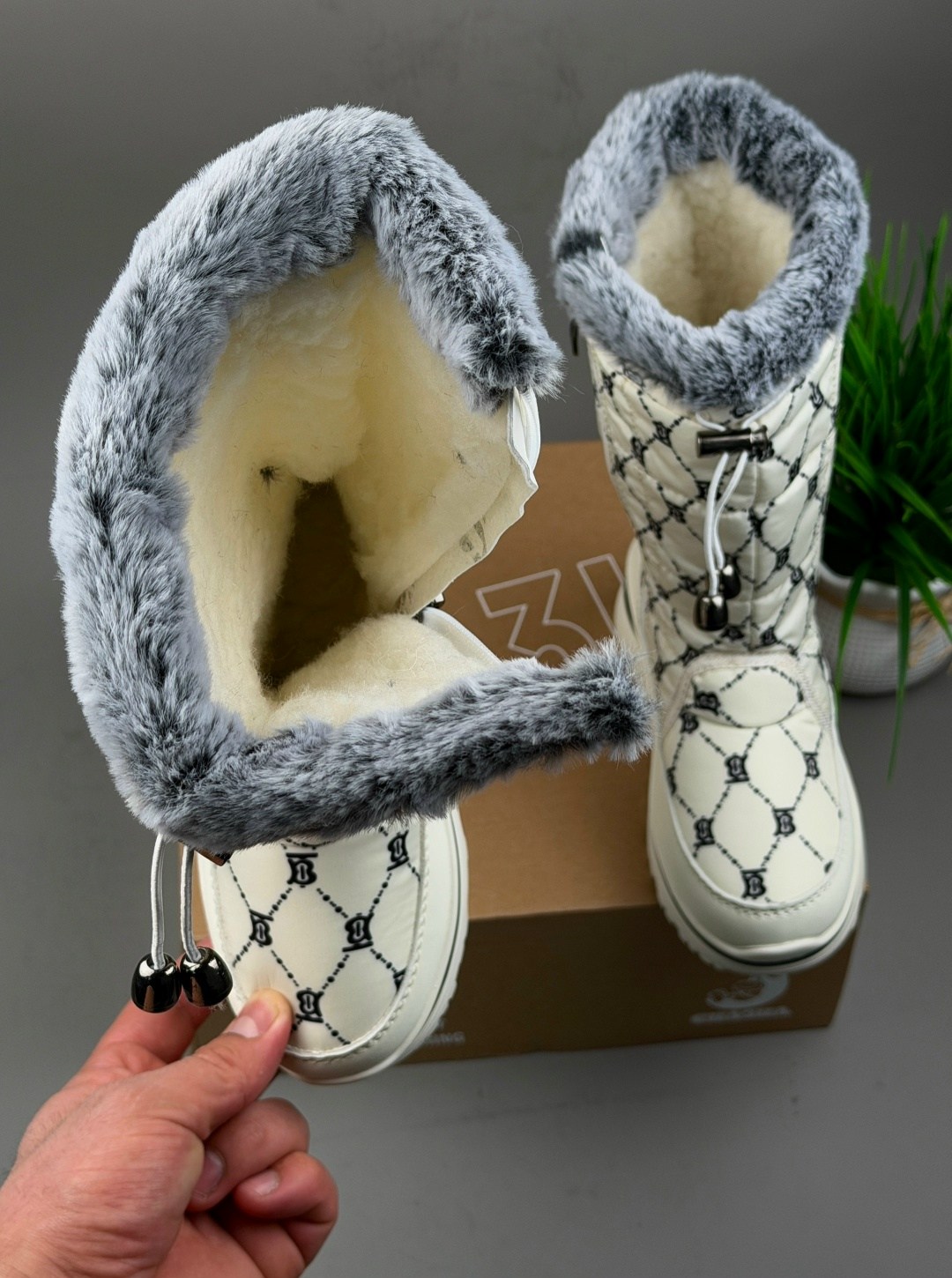 дутыши луи виттон,,модные дутики,дутыши луи виттон кроссовки,женские дутики