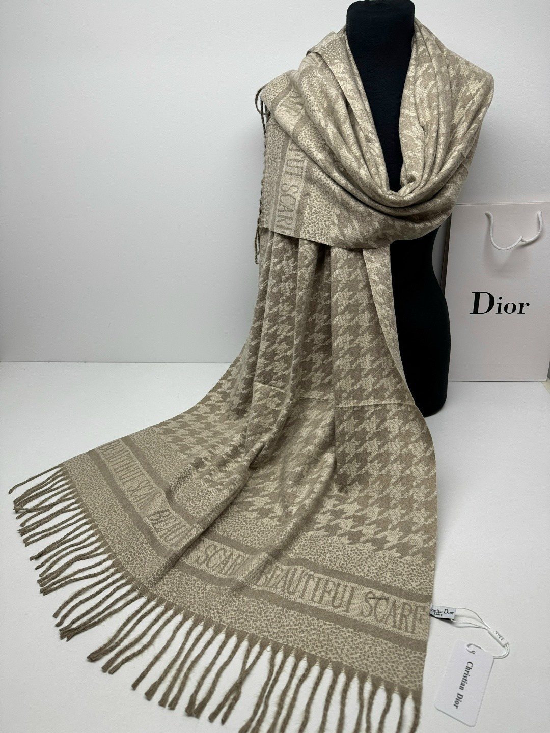 палантины dior,палантин диор,палантин женские,палантин christian dior,палантин теплый