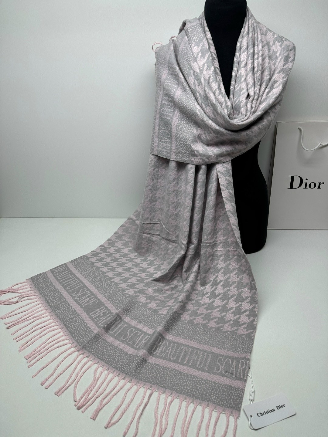 палантины dior,палантин диор,палантин женские,палантин christian dior,палантин теплый