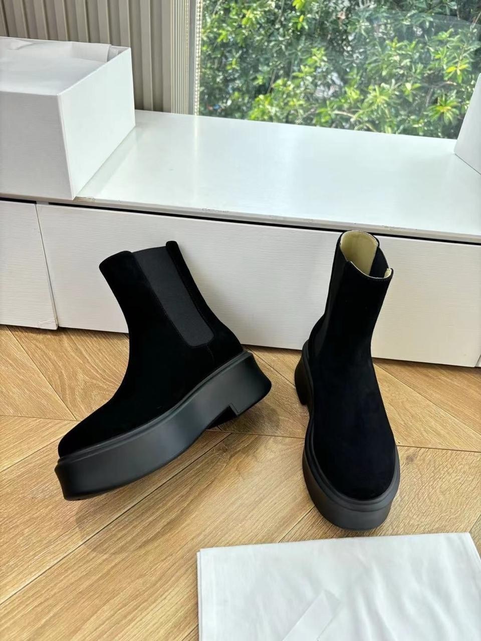 ,замшевые ботинки,платформа ,ботинки женские,женская