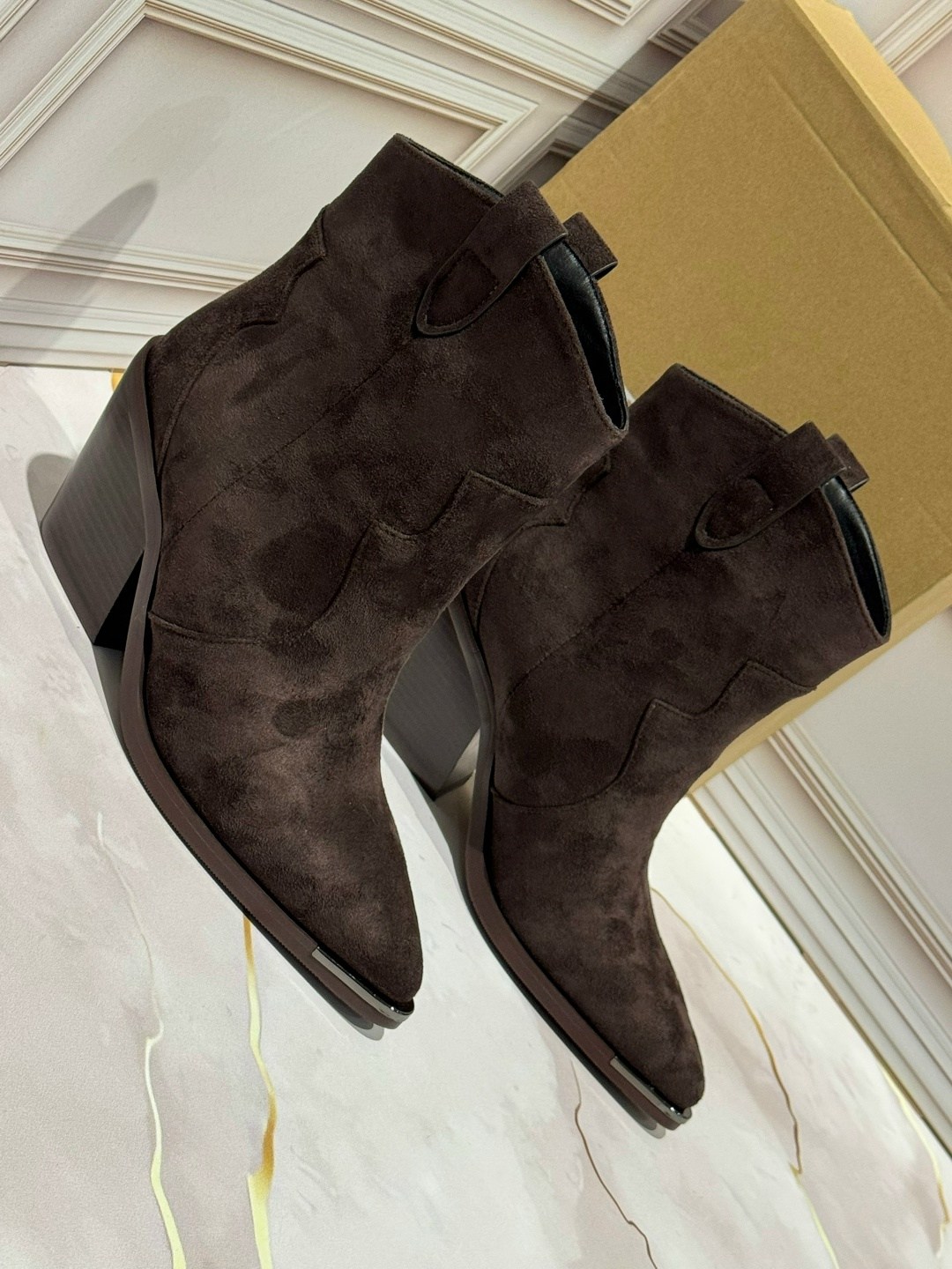 ,казаки замшевые эконика,замшевые казаки,сапоги казаки, женская