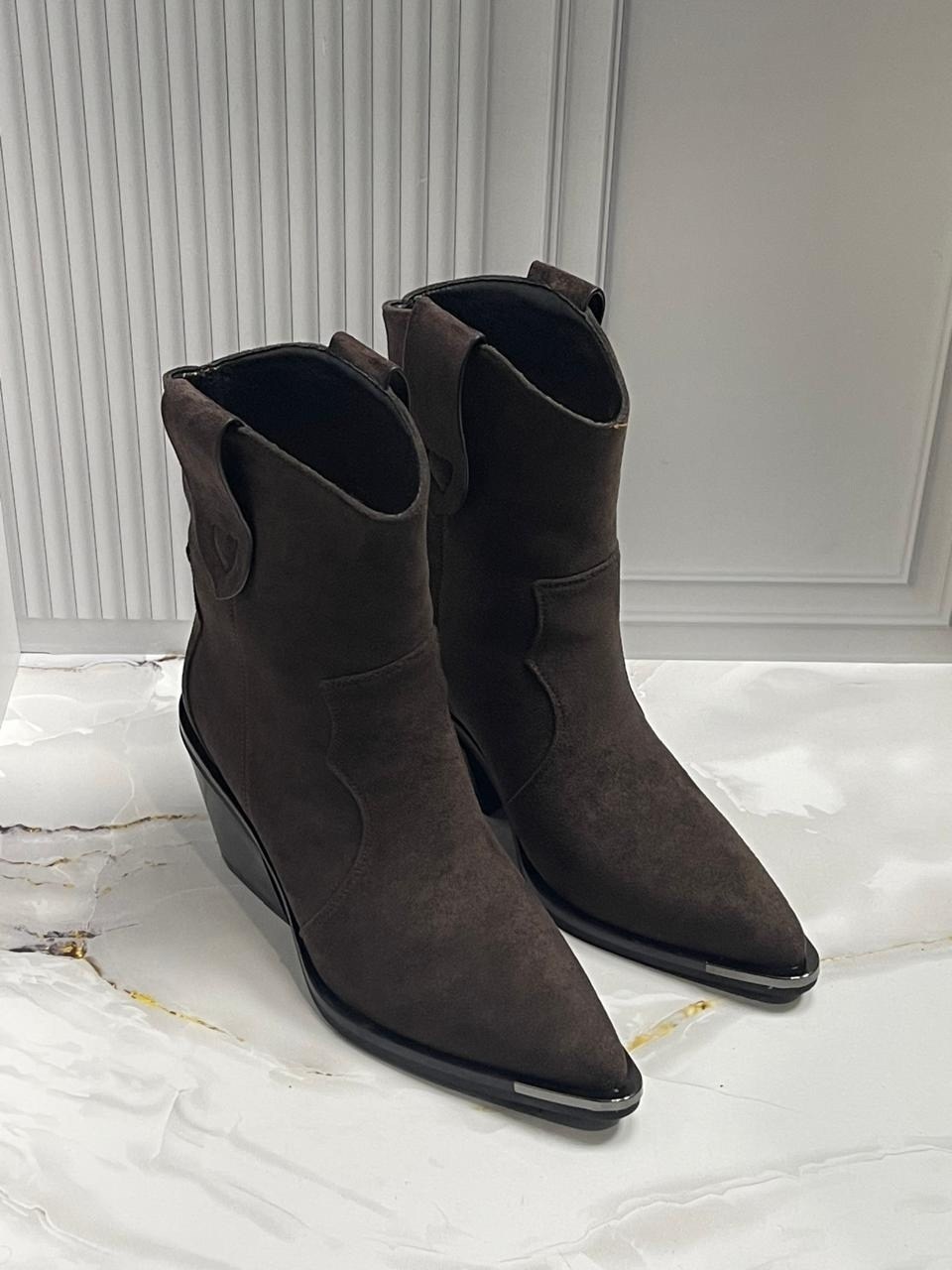 ,полусапоги,казаки женские,ботильоны казаки,ботильоны женские