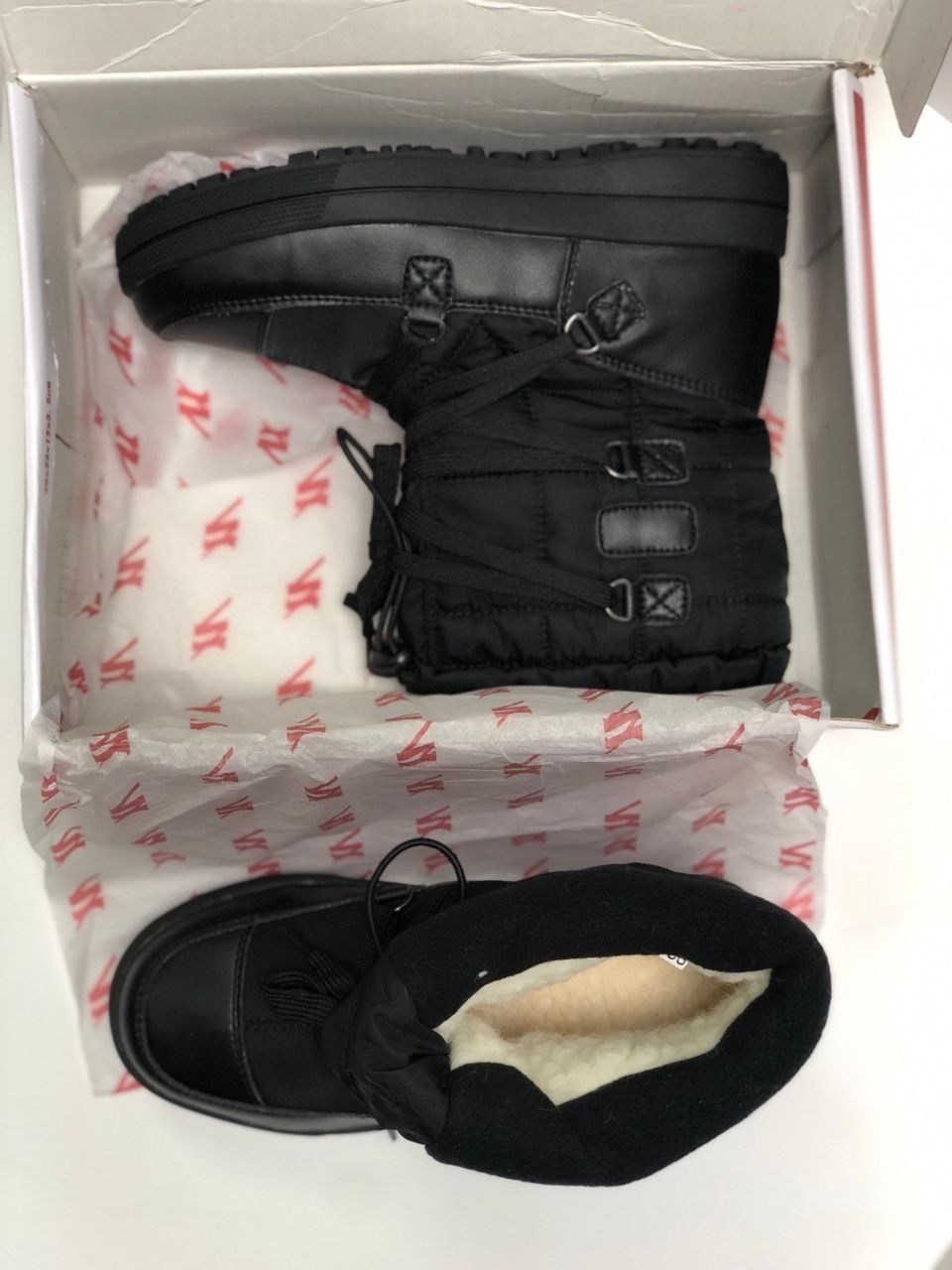 ,дутики женские,moon boots moncler,зимние женские дутики,сапоги дутики