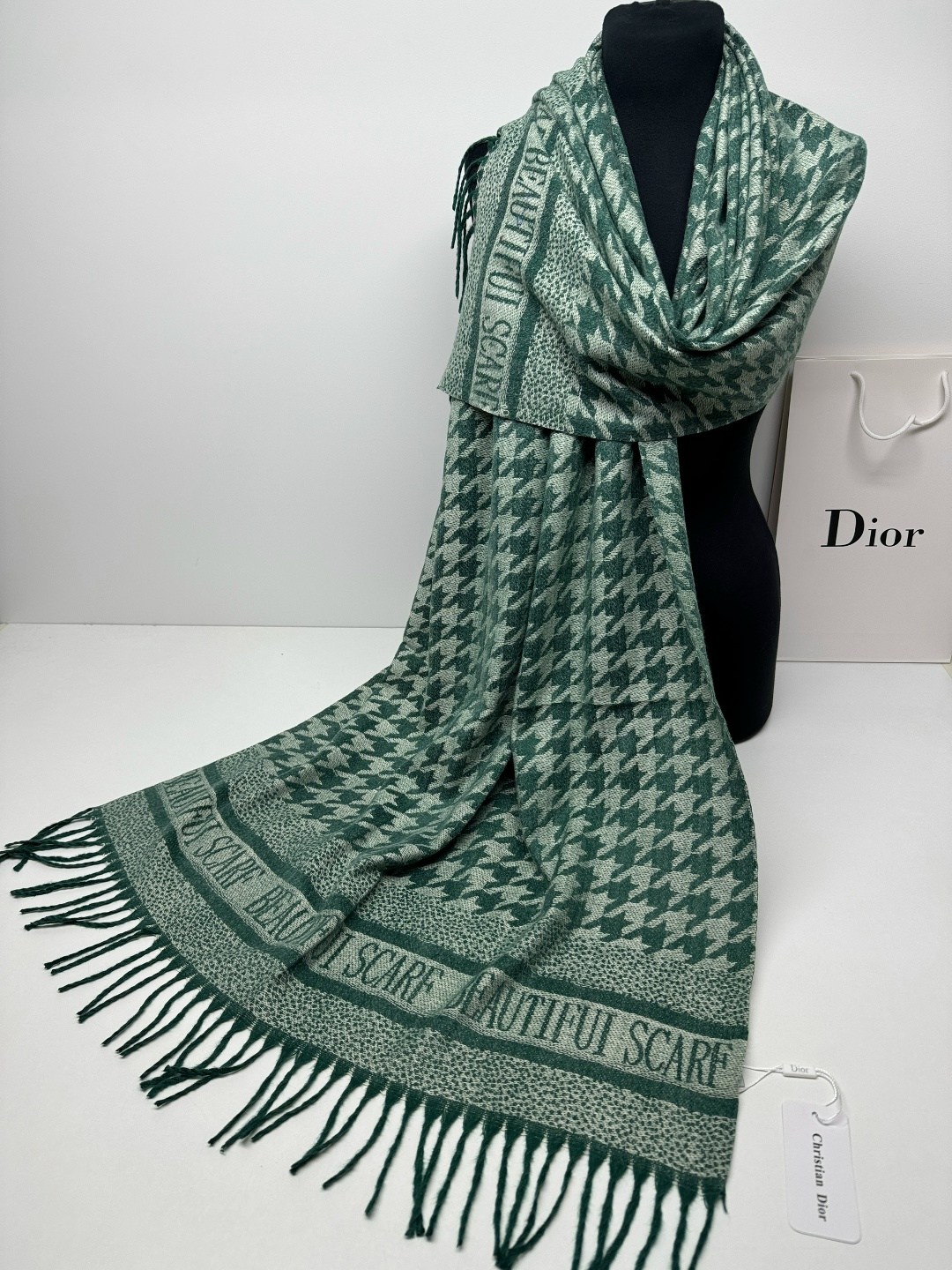 палантины dior,палантин диор,палантин женские,палантин christian dior,палантин теплый