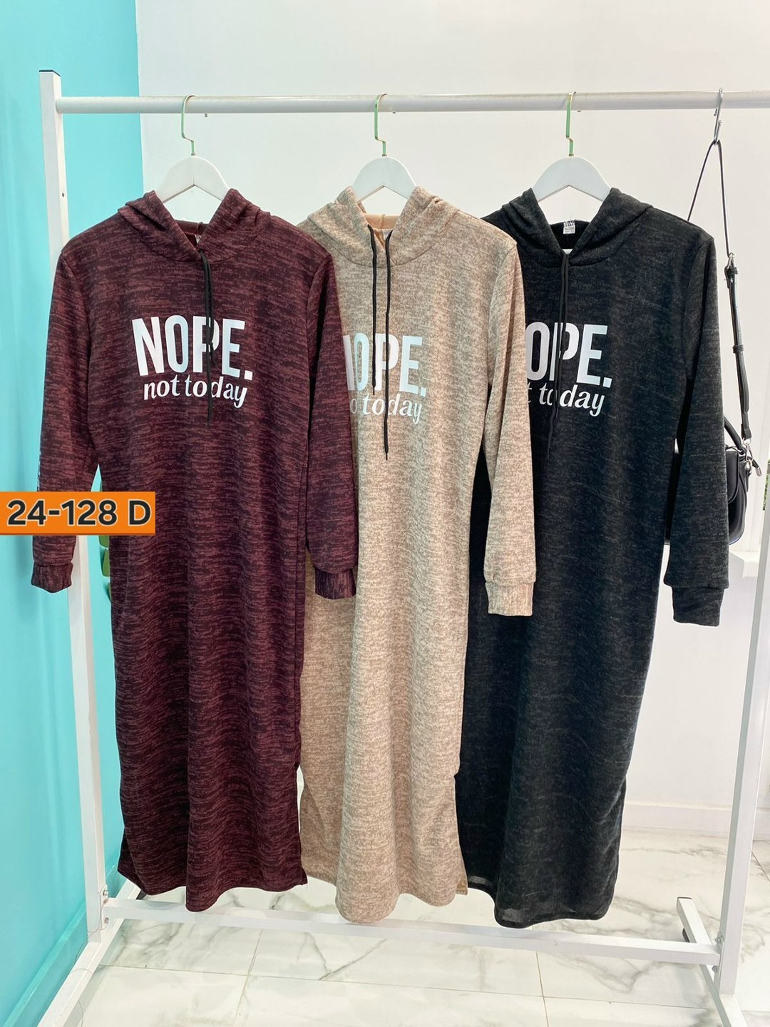 платье теплое,платье женская,женское платье теплое,платье на флисе,платье с капюшоном