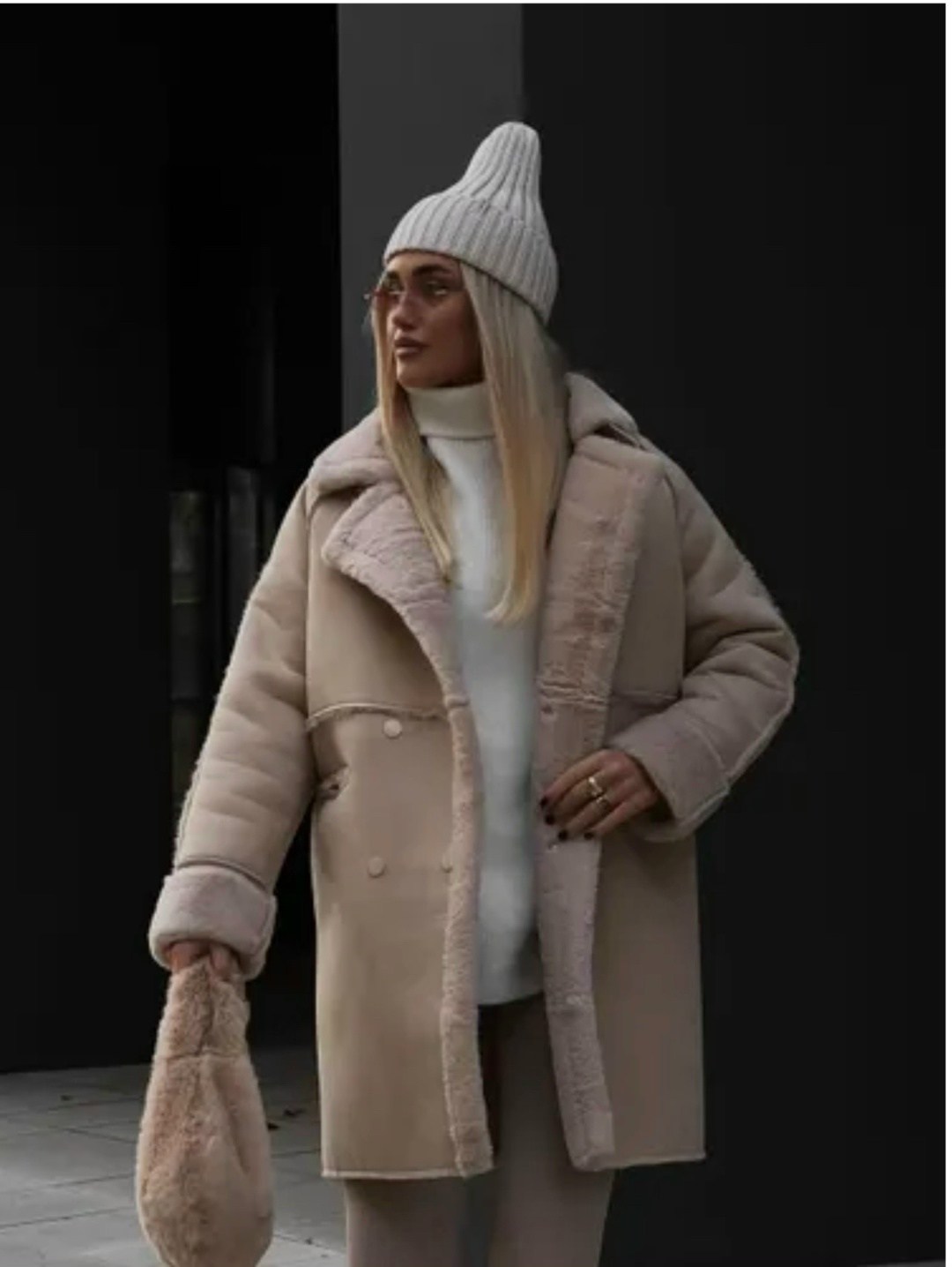 дубленка удлиненная,стильная дубленка,пальто средней длины,серая дубленка женская,стильное пальто