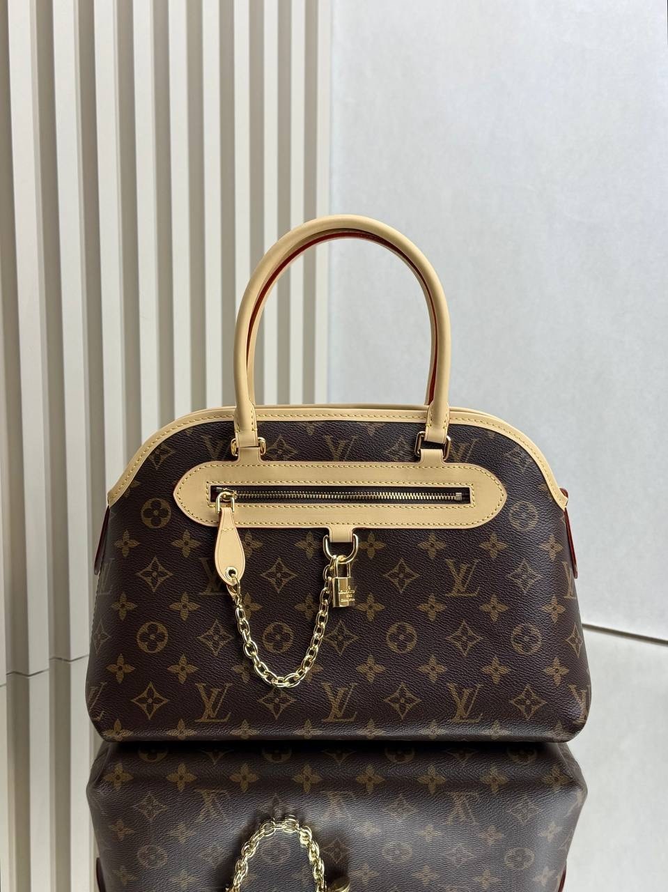 cумка louis vuitton,женская сумка louis vuitton,сумка ева луи виттон,сумка луи виттон,louis vuitton сумка на плечо