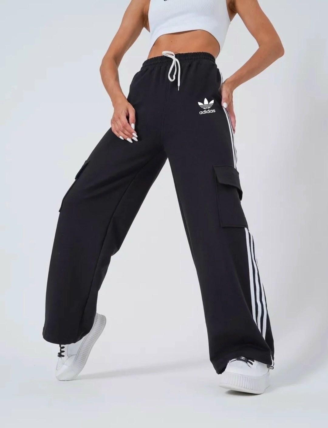 спортивные брюки adidas originals,женские брюки adidas,брюки карго adidas,штаны карго адидас,брюки широкие
