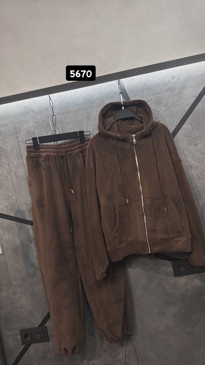 костюм спортивный велюровый,женские спортивные костюмы,велюровые костюмы,теплый костюм,костюм велюровый женский