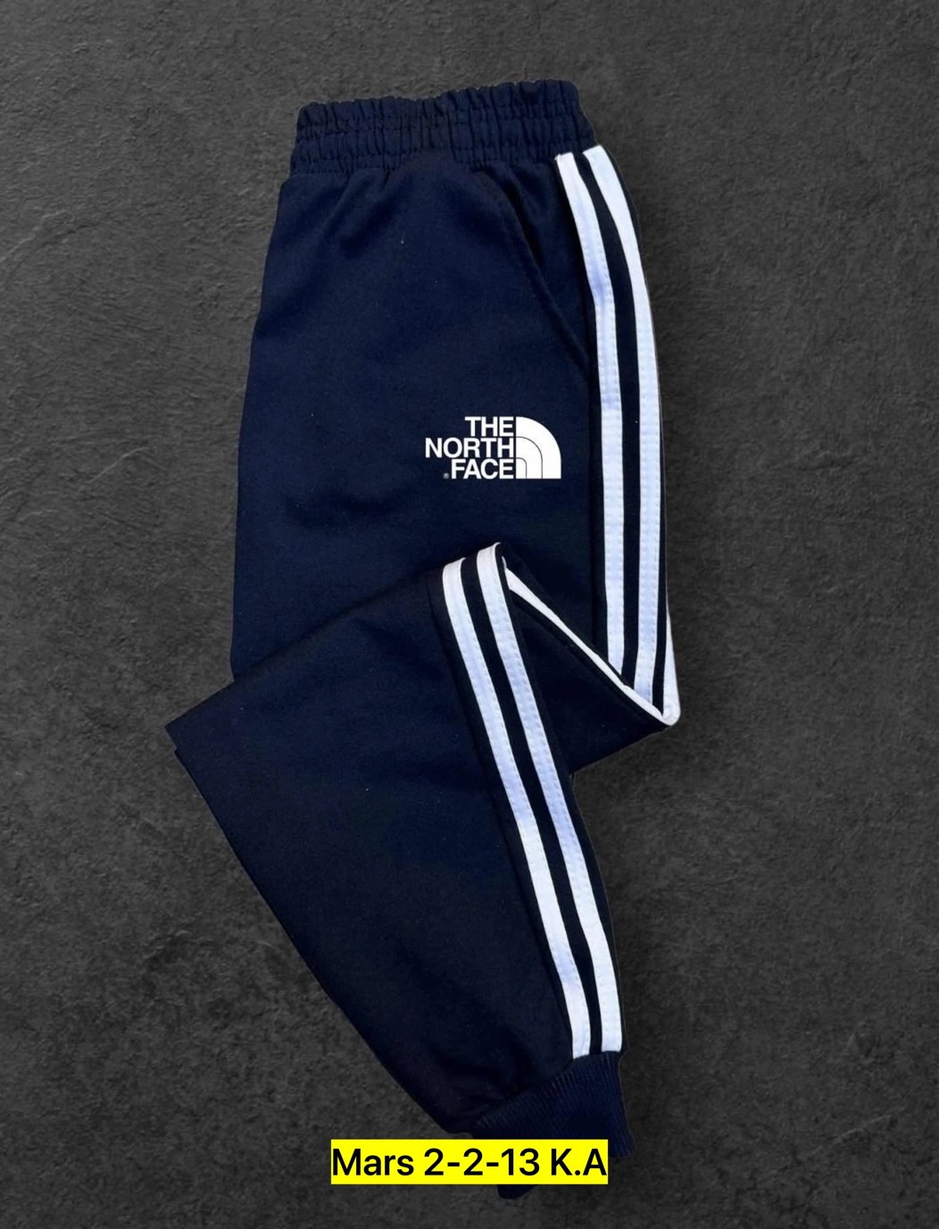 спортивные брюки спортивные штаны,штаны спортивные adidas originals ay7766,спортивные штаны,спортивные штаны адидас,штаны адидас