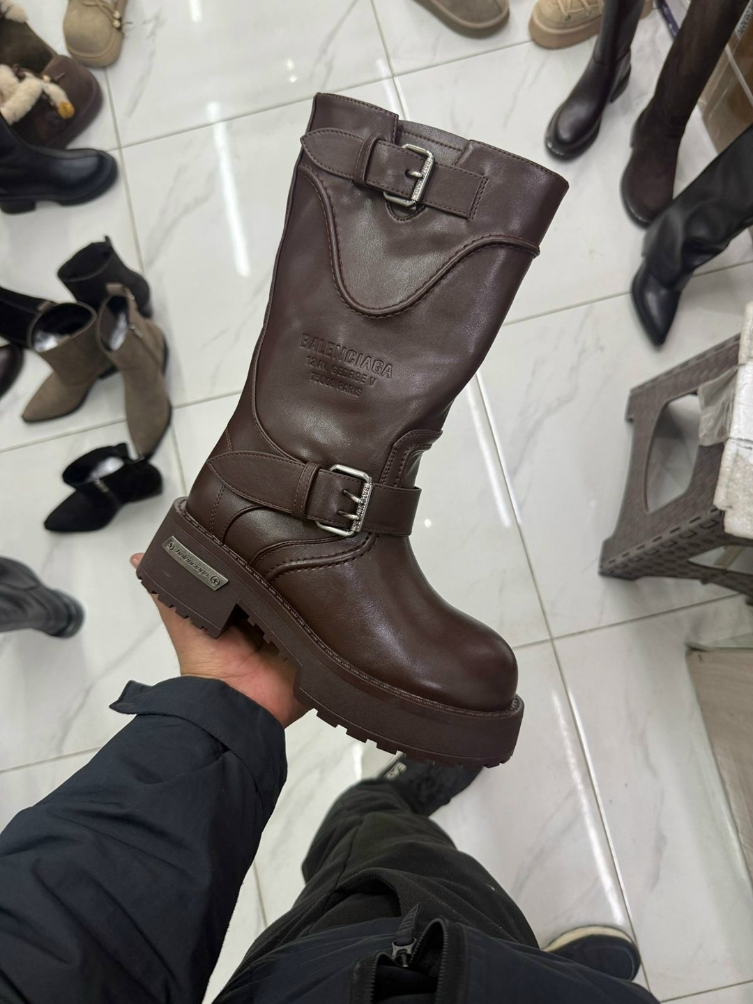 женские сапоги до середины икры,короткие сапоги,женские сапоги,высокие сапоги,сапоги модные