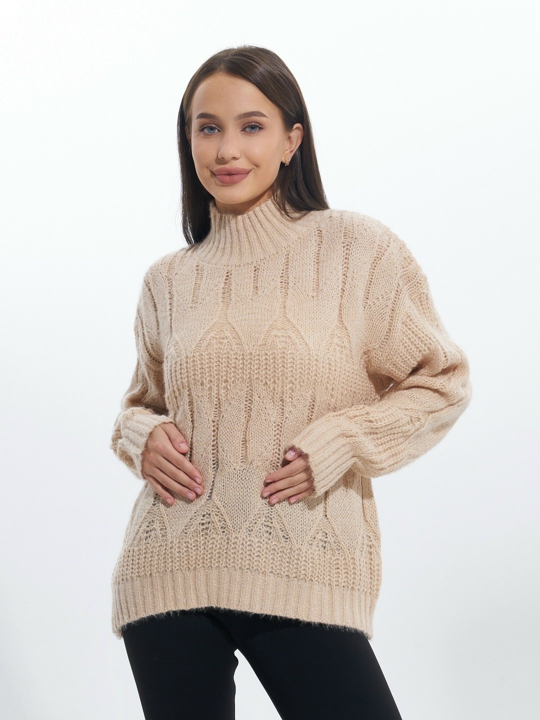 женские свитера,джемпер,бежевый джемпер,бежевый свитер,свитер кофта