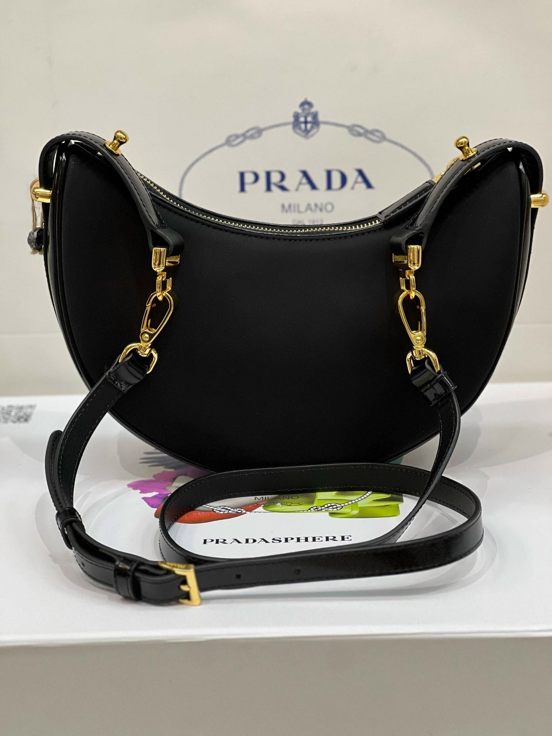 сумки,прада сумка,сумка prada,женская сумка prada,сумка