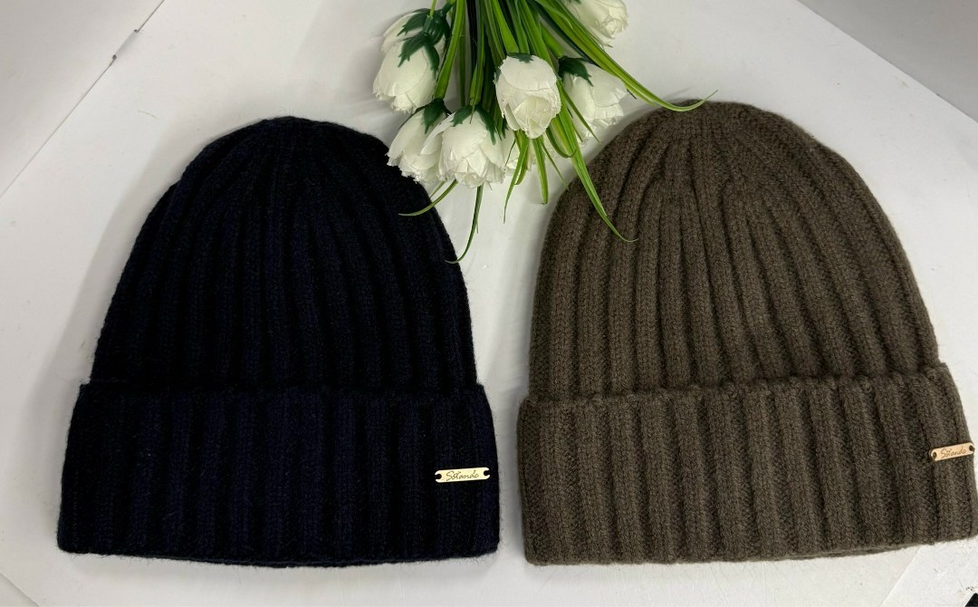 шапка мужская,вязаная мужская шапка,шапка мужская зимняя,шапка мужская с отворотом,шапка мужская классическая