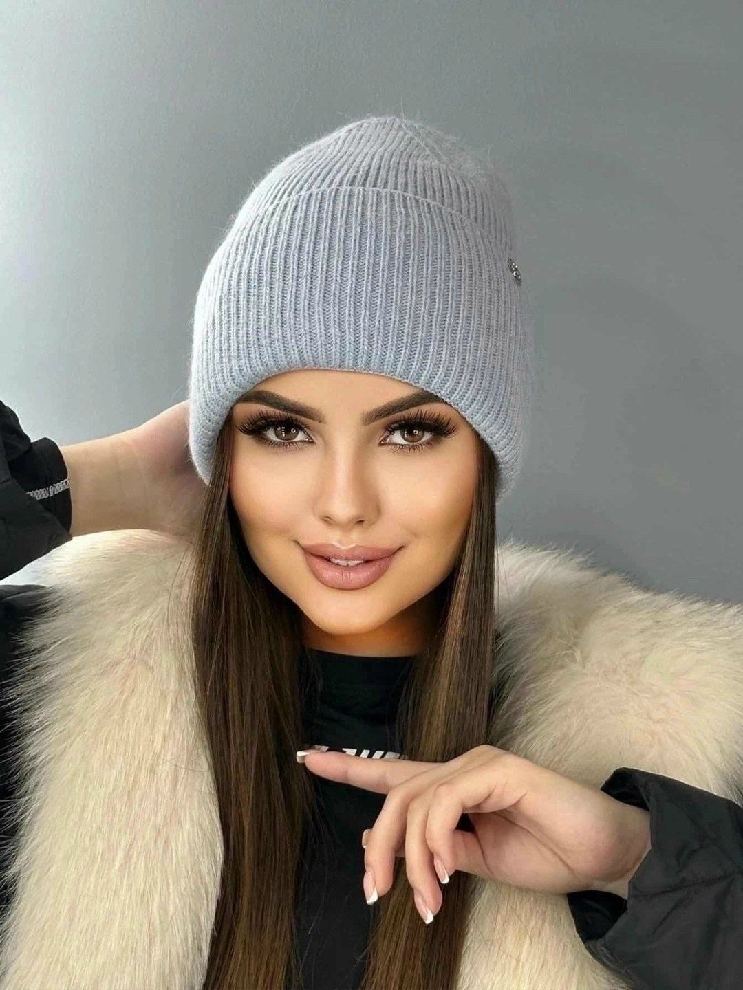 шапка женская,шапка вязаная зимняя,шапка женская зимняя бини,стильная женская шапка,женская шапка бини